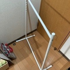 決定　ハンガーラックの画像