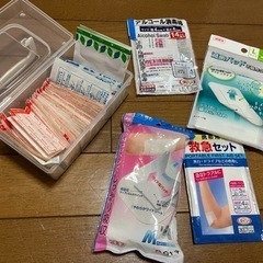 絆創膏セット ケース付き
