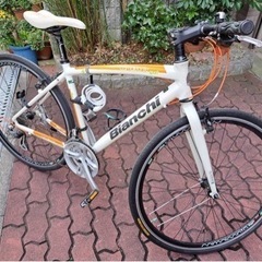 Bianchi クロスバイク camaleonte2の画像