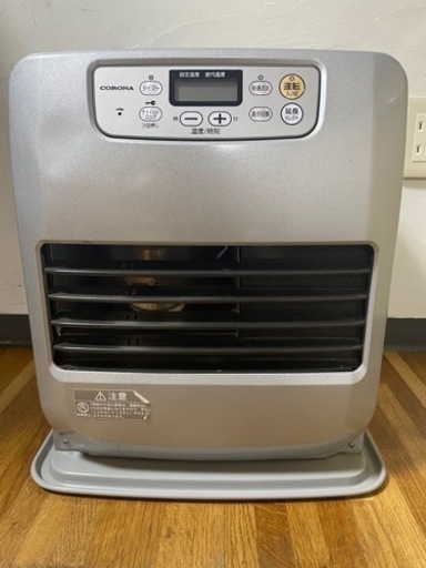 決まりました！【美品】空調家電 ファンヒーター 2018年購入 本体、タンク2個、自動ポンプ 4点セット