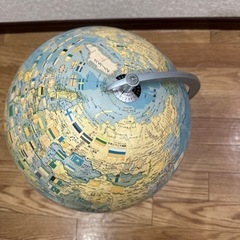 古い地球儀の画像