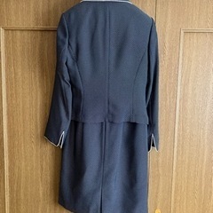 服/フォーマルスーツ ファッション スーツ レディースの画像