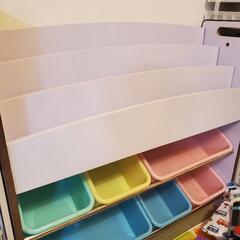 (値下げしました！)本棚　絵本とおもちゃの収納の画像