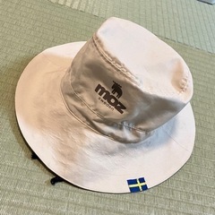 moz 子供用帽子(お話中)