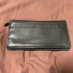 バレンシア長財布の画像