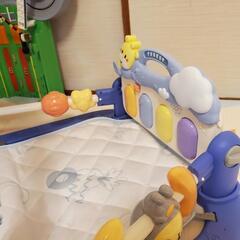 (値下げしました！)ベビージム　ピアノフィットネスの画像