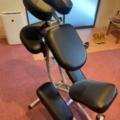 折りたたみ式マッサージチェアー取引完了しました。