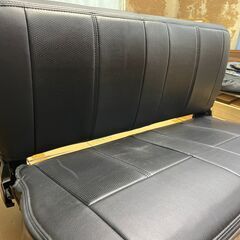 ジムニー　リアシート　シートカバー付きの画像
