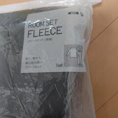 ユニクロ　フリースS