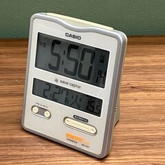CASIO 目覚まし時計（温度計付き 二度寝君）DQD-530J（電波時計）の画像
