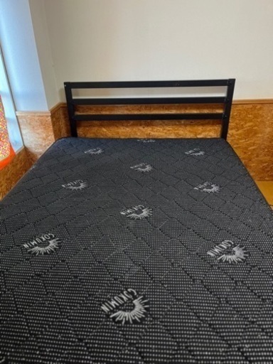 ダブルマットレス＆フレームセット