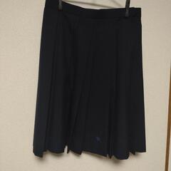 ＴＫロゴ入りチェック柄プリーツスカートＬの画像