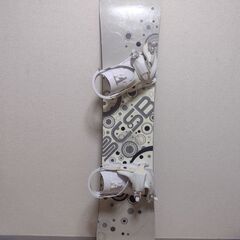 スノーボード 152cm X 30cm