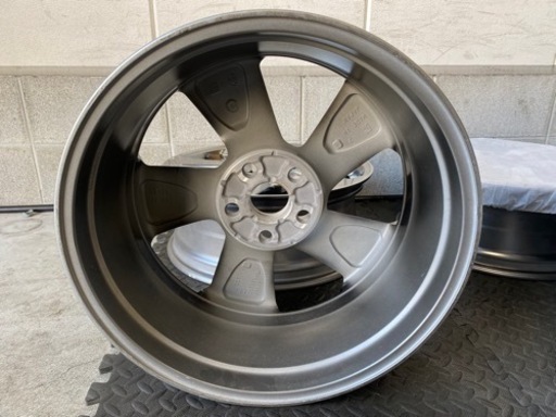 トヨタ 純正18アルミ RAV4 18×7.0+35 5H 美品