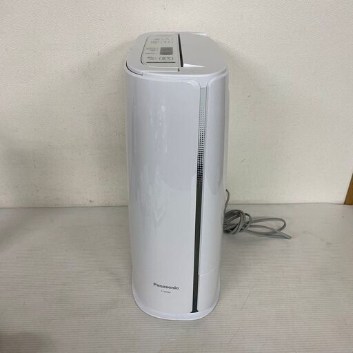 【Panasonic】 パナソニック 衣類乾燥除湿機 デシカント方式 F-YZS60 2019年製