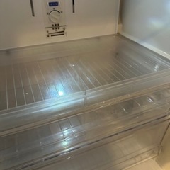 シャープ　冷蔵庫　ブラウンの画像