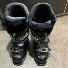 スキーブーツの画像