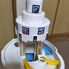 本日限定！ミニカー付！DXトミカタワーの画像