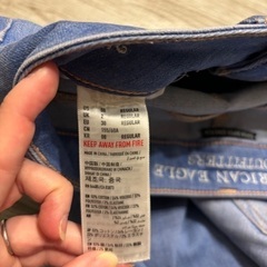 AMERICAN EAGLE ジーパンの画像