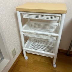 新生活用　キッチンワゴン　美品　ニトリ　白　