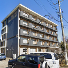 内外装フルリノベーション済！即入居可！カウンターキッチン付きマン...