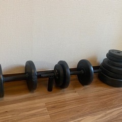 ダンベル　バーベルトレーニングの画像