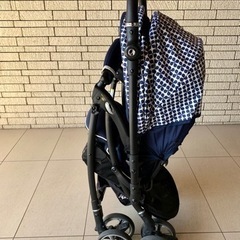 ★仮決定しています。【持参可能】美品 アップリカ　ラクーナビッテ　ベビーカーの画像