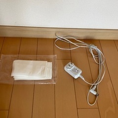 アイリスオーヤマ充電式掃除機の画像