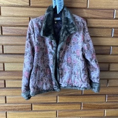 上着　ジャケット　もこもこ