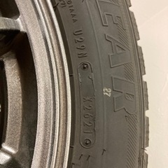 バリ溝 195/65R15 グッドイヤースタッドレスアルミセットの画像