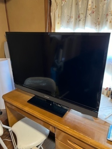 【超美品・TOSHIBA32型テレビ】