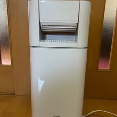美品　3／8まで出品！　除湿機　サーキュレーター　扇風機　扇風機...