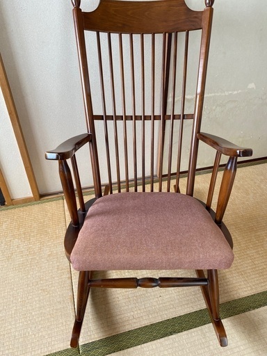 お話し中です。ロッキングチェア