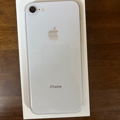 iPhone8 64G SIMフリー　シルバー　箱付