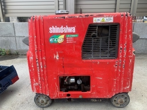 整備済み　EGW2800MI 静音　発電機　定価４５万円　外装難あり安価で