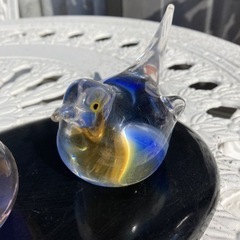 鳥の置物の画像