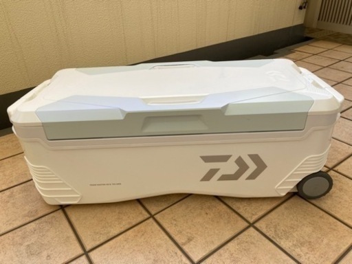 ダイワ　クーラーボックス48L