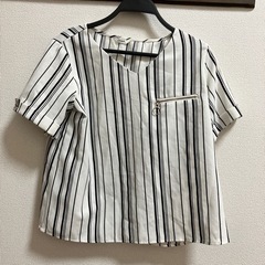 ブラウス