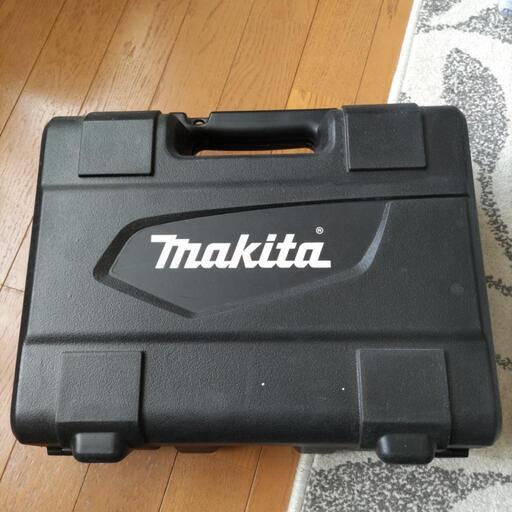 マキタ　14.4v 充電式　インパクトドライバー　M697D 中古　ジャンク