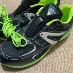 靴/バッグ 靴 スニーカーの画像