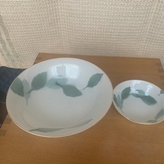 サラダボール大1小5枚セット｛未使用品)の画像