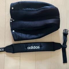 アディダス　キャディバック　フードあり　の画像