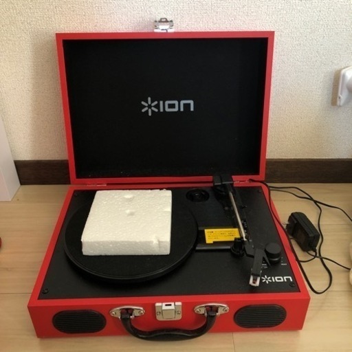 レコードプレイヤー、レコード8枚