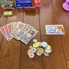 タカラトミー　リカちゃん　コンビニおさつスイっとレジスターです。の画像