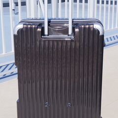 値下げ！■数回程度の使用・超美品■大容量 ハードジッパーケースLサイズ■容量75～80Lぐらいの画像