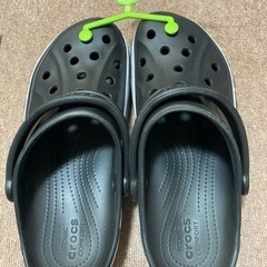 crocs サンダル