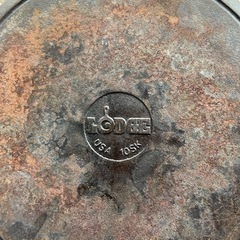 Lodgeの鉄鍋の画像