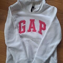 子供用　GAPパーカー　120