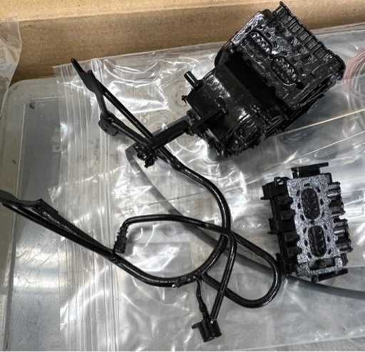 MFH モデルファクトリーヒロ　NR500 1/9スケール　組み立て途中