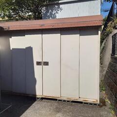 [予定者決定]大型スチール物置　約290cm×150cm